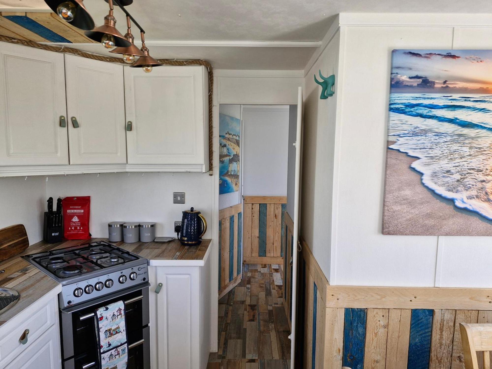 Driftwood Cabin - Dog Friendly Anderby Creek 외부 사진